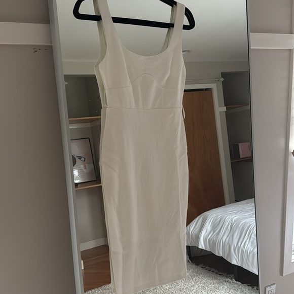 LESLIE DRESS | STATIC WHITE